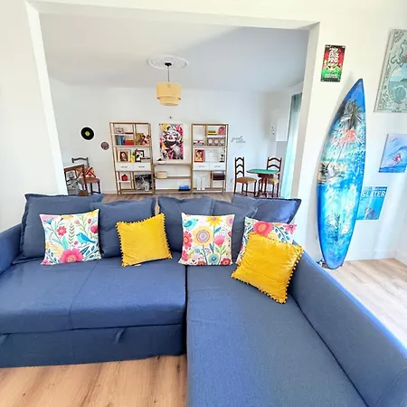 Casa vacanze Moradia Com Escada, Jardim E Piscina, 3kms *