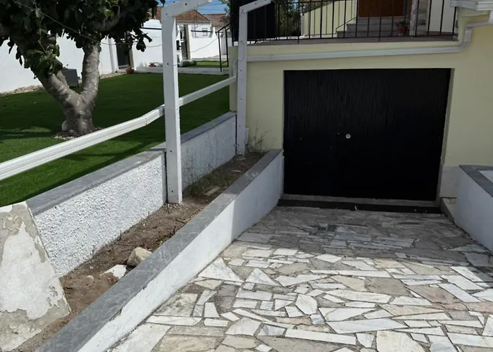 بيت للعطل Moradia Com Escada E Jardim, Piscina Maio 2026