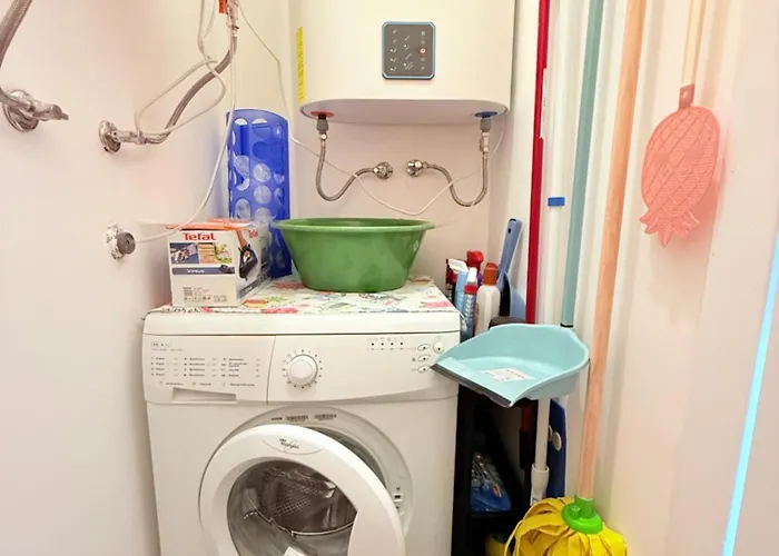 Moradia Com Escada E Jardim, Piscina Maio 2026 بيت للعطل